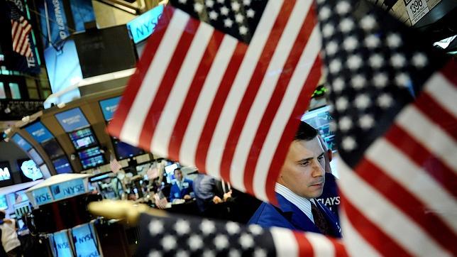 El Dow Jones cae un 4,31 %, la peor jornada desde febrero de 2009 El Dow Jones cae un 4,31 %, la peor jornada desde febrero de 2009