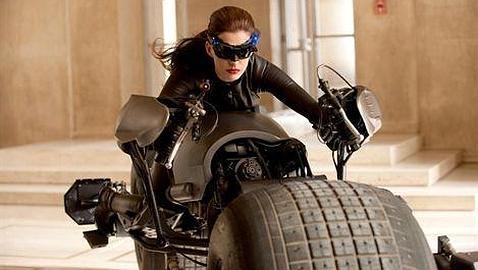 Primera imagen de Anne Hathaway como Catwoman en «The Dark Knight Rises» Primera imagen de Anne Hathaway como Catwoman en «The Dark Knight Rises»