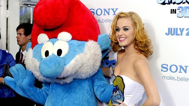 Katy Perry en la presentaci�n de la pel�cula que devuelve a la vida a Los Pitufos