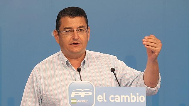 Antonio Sanz, durante su rueda de prensa de esta mañana sevilla.abc.es