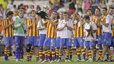 Fallece el padre de Paco Alcácer cuando salía de Mestalla Fallece el padre de Paco Alcácer cuando salía de Mestalla