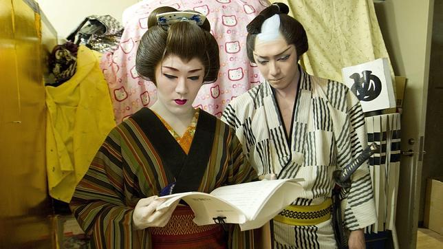 Actores durante los ensayos