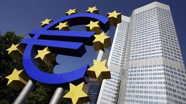El BCE baj� un 30% la compra de deuda soberana tras la crisis de Espa�a e Italia