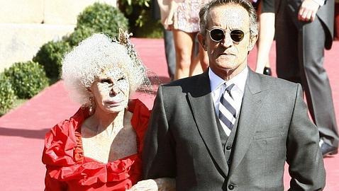 La Duquesa de Alba confirma su enlace matrimonial con Alfonso D�ez