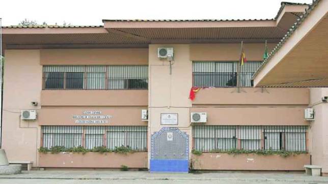 Colegio Vara del Rey, en Tablada, que este a�o tendr� que incrementar una l�nea el primer curso de Infantil ante la gran           demanda 