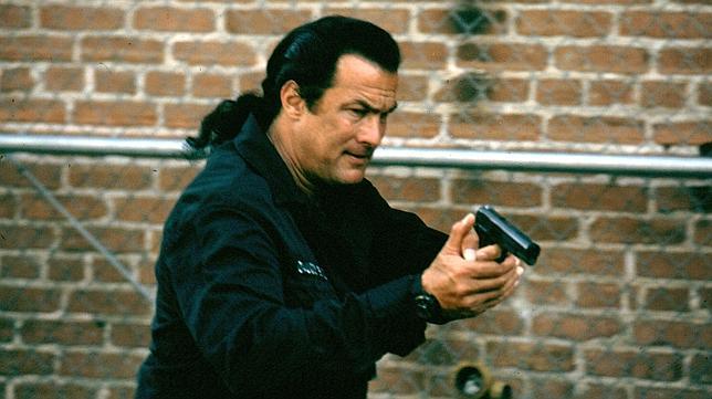 Steven Seagal, demandado por provocar una �masacre animal�