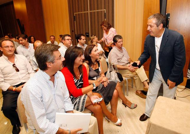 Nieto pretende un partido que dependa menos de su persona