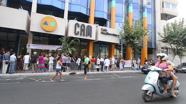 La CAM perdió 1.136 millones en el primer semestre La CAM perdió 1.136 millones en el primer semestre