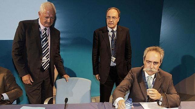 La CMT afronta una nueva regulaci�n del sector de las telecomunicaciones