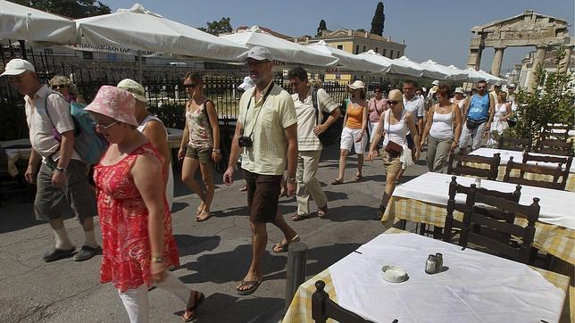 M�s esc�ndalos sobre el derroche griego