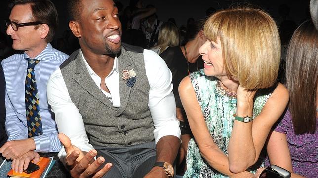 Dwayne Wade hablando con Wintour