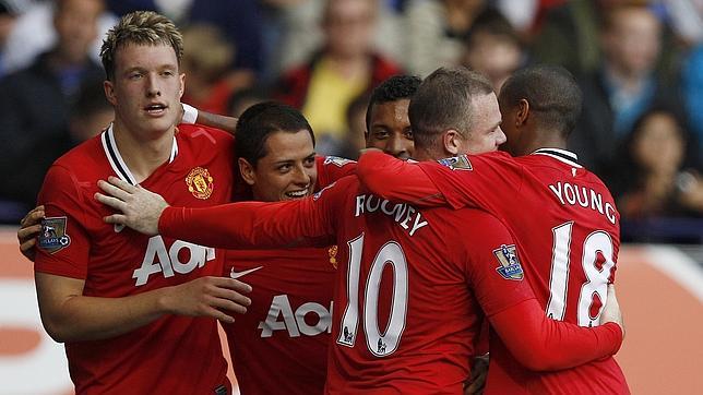 Rooney firma su segundo triplete consecutivo