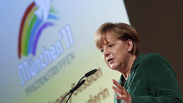 Merkel niega la quiebra de Grecia Merkel niega la quiebra de Grecia