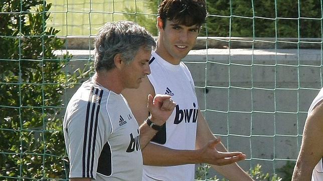 Kak� se cae de la convocatoria por lesi�n