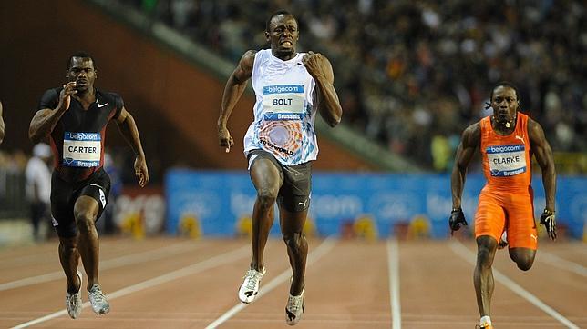 Bolt bate la mejor marca del año en los 100 Bolt bate la mejor marca del año en los 100