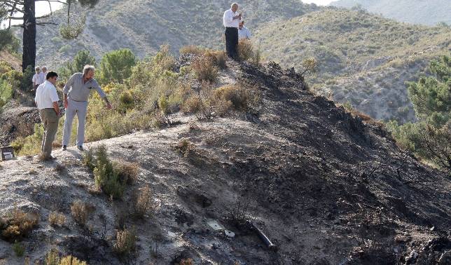 Tres fallecidos al estrellarse un helicptero de Faasa en Granada
PALMA DEL RO