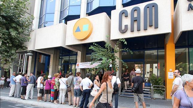 CaixaBank presentará una oferta de interés por la CAM CaixaBank presentará una oferta de interés por la CAM