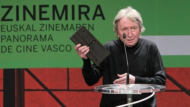 Elías Querejeta: «No es posible contar el conflicto vasco en una sola película» Elías Querejeta: «No es posible contar el conflicto vasco en una sola película»