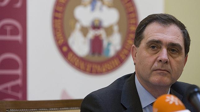 Joaqu�n Luque, rector de la Universidad de Sevilla