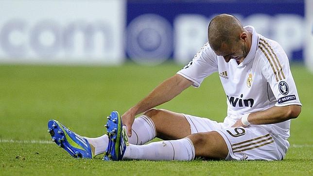 Benzema, duda para el Español Benzema, duda para el Español