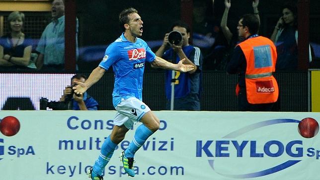 El N�poles saca los colores al Inter y Luis Enrique ya triunfa en casa