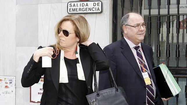De directora de CAM a lo peor de lo peor