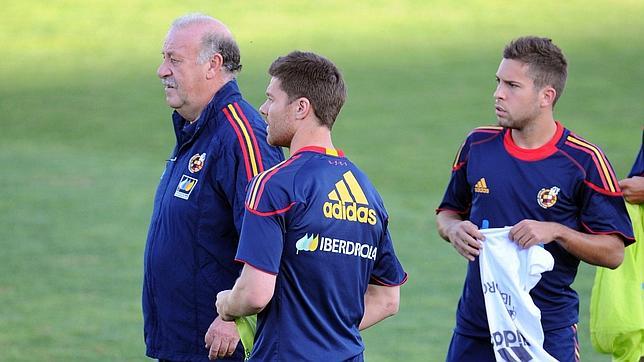 Se busca lateral izquierdo Se busca lateral izquierdo