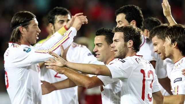 Otra lección de fútbol de la campeona Otra lección de fútbol de la campeona