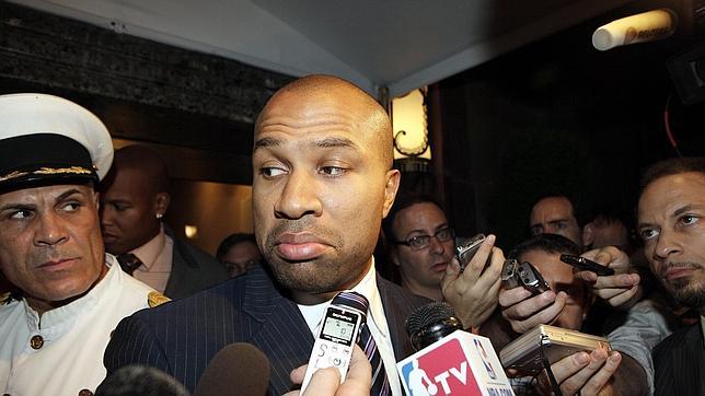 Cien mil trabajadores en vilo Cien mil trabajadores en vilo