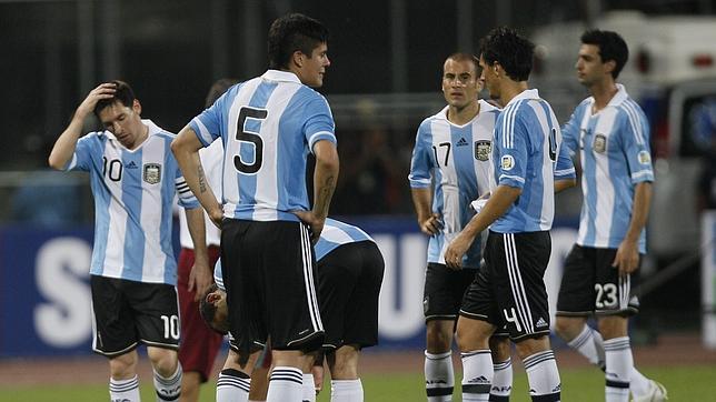 Venezuela, con gol de Amorebieta, sorprende a Argentina Venezuela, con gol de Amorebieta, sorprende a Argentina