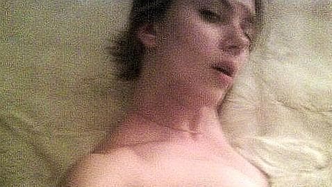 El hacker que pirate las fotos de Scarlett Johansson desnuda confiesa ser un adicto