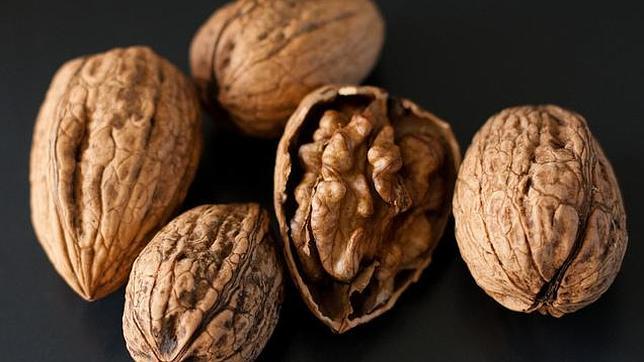 Chocolate negro, alubias y nueces: la fuente de la juventud Chocolate negro, alubias y nueces: la fuente de la juventud