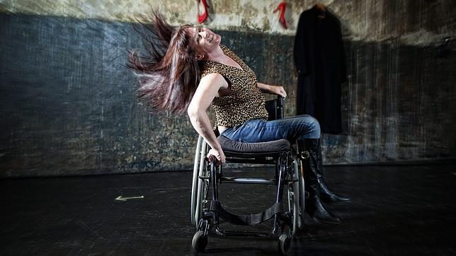 María José Moya: «Sin piernas, yo bailo con los ojos, con el alma, ¡con todo!» María José Moya: «Sin piernas, yo bailo con los ojos, con el alma, ¡con todo!»