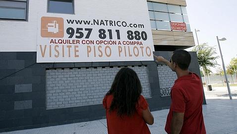 La firma de hipotecas cae en agosto un 41,7% hasta niveles del año 2003 La firma de hipotecas cae en agosto un 41,7% hasta niveles del año 2003