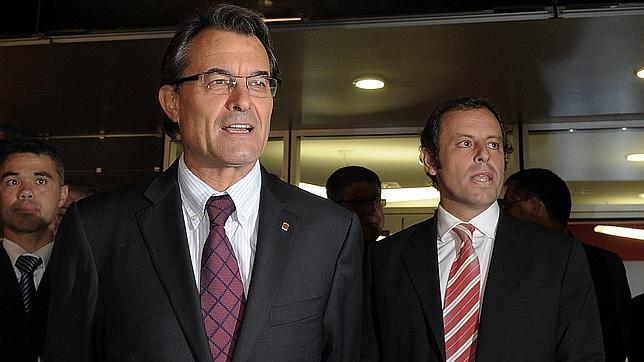 Rosell: «Cuando llegamos, el club debía más de 60 millones a los jugadores» Rosell: «Cuando llegamos, el club debía más de 60 millones a los jugadores»