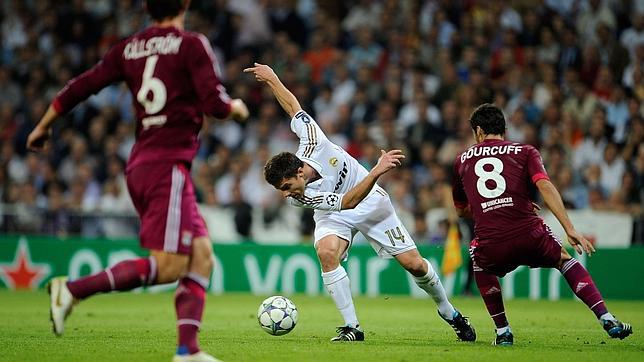 Xabi Alonso s� es �titular�simo�