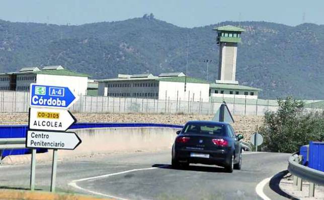 El fiscal jefe ve motivos �de sobra� para mantener a Bret�n en prisi�n