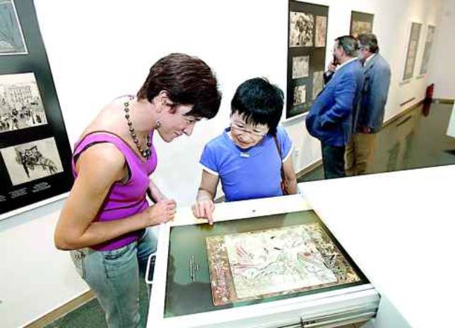 M�s de 3.000 personas visitan la muestra de la colecci�n de ABC