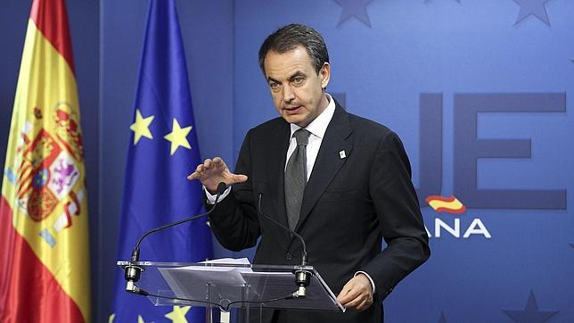 Zapatero: «La banca española no tendrá que acudir al dinero público» Zapatero: «La banca española no tendrá que acudir al dinero público»