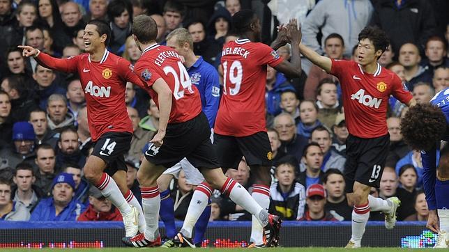 «Chicharito» salva al United «Chicharito» salva al United