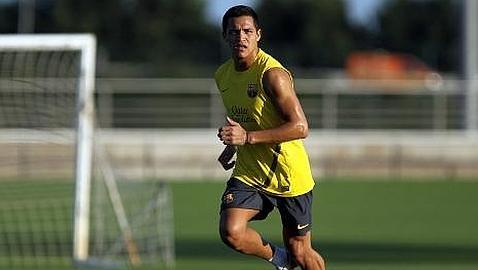 Alexis, a�n sin el alta, viaja a Praga