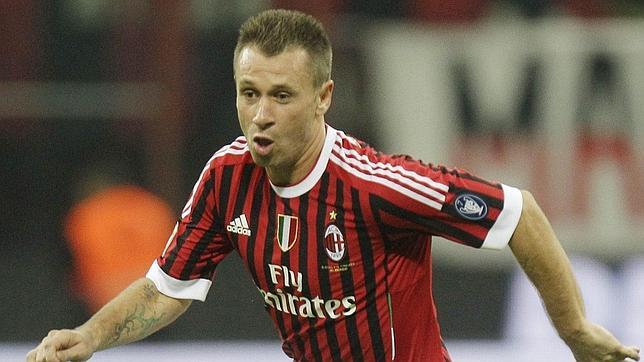 Incertidumbre por el futuro de Cassano Incertidumbre por el futuro de Cassano