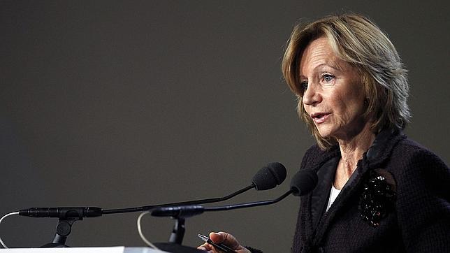 Salgado cree que la renuncia al referéndum griego generará estabilidad Salgado cree que la renuncia al referéndum griego generará estabilidad