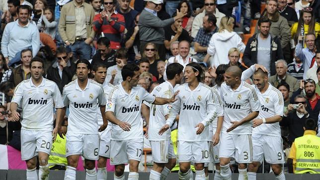 Los jugadores del Madrid se acuerdan de Cassano Los jugadores del Madrid se acuerdan de Cassano