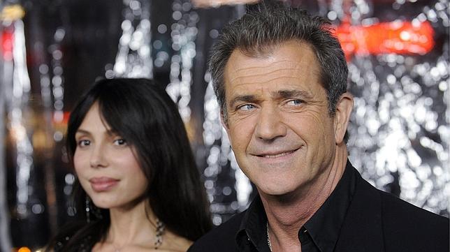 Pillan a Mel Gibson con varias mujeres en una sola semana Pillan a Mel Gibson con varias mujeres en una sola semana