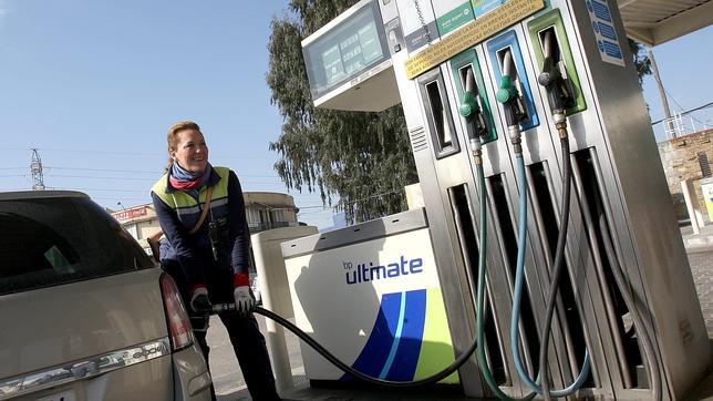 El litro de diesel se sitúa a sólo 1 céntimo del de gasolina El litro de diesel se sitúa a sólo 1 céntimo del de gasolina