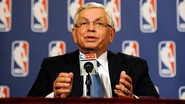 Stern: �Simplemente nos mantenemos en la mesa de negociaciones�