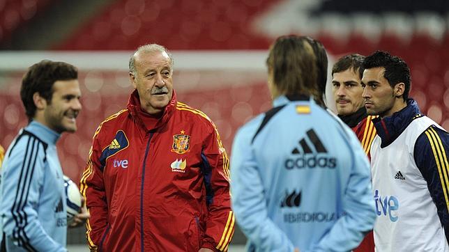 Del Bosque confirma que Casillas jugará ante Costa Rica Del Bosque confirma que Casillas jugará ante Costa Rica