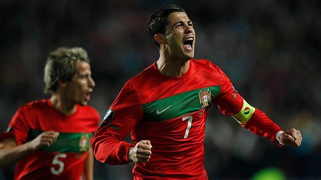 Portugal se clasifica con un partido para enmarcar Portugal se clasifica con un partido para enmarcar