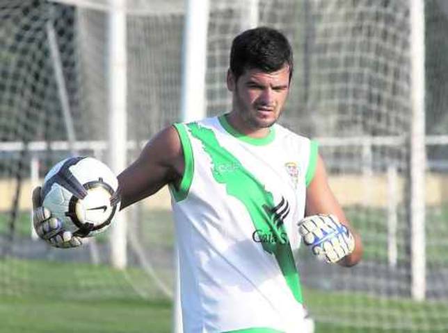 Navas exigir� el contrato �ntegro m�s �da�os y perjuicios�